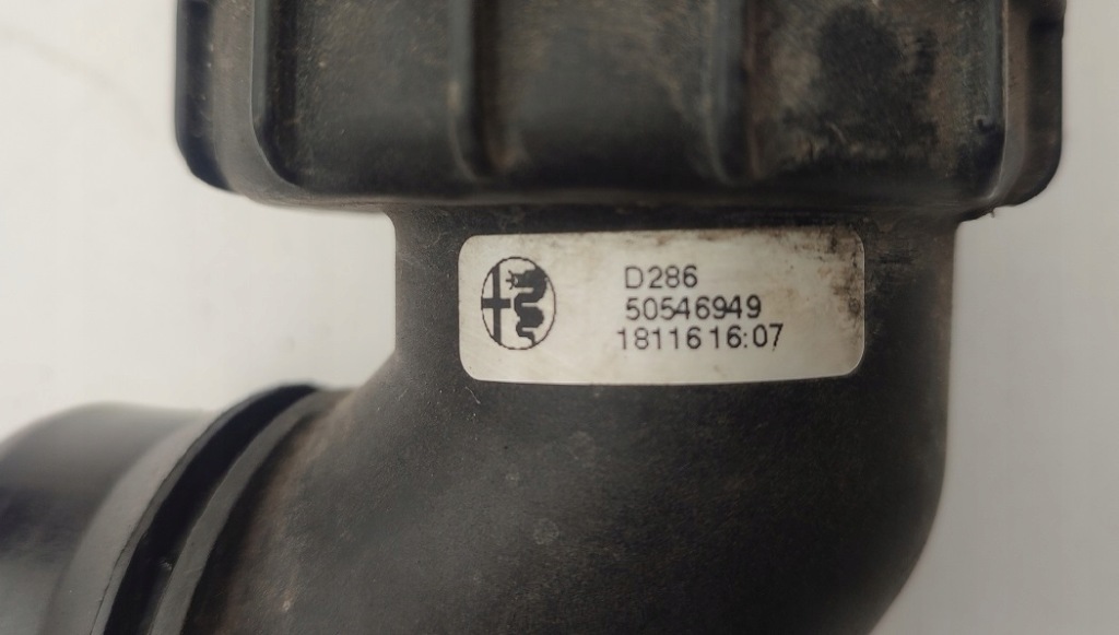 фото №3, Alfa giulia stelvio 2,2 труба шланг воздухозаборник воздуха турбонагнетателя