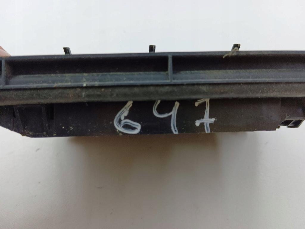 фото №5, Renault kadjar 2016 решітка вентиляційна pod бампером заднім