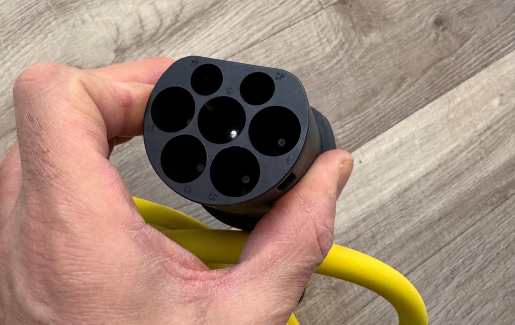 фото №8, Volkswagen id3 id4 nowa зарядний пристрій мережева 10a + шланг заряджання 20a org.