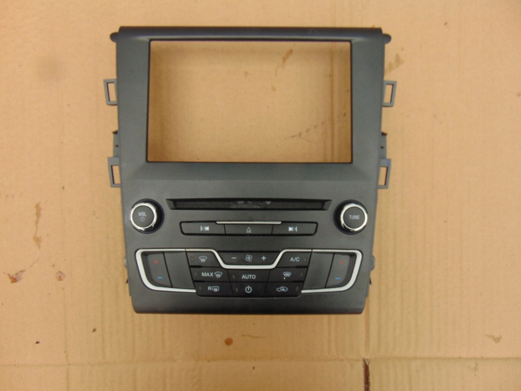 фото №10, Панель радио кондиционер ford mondeo mk5