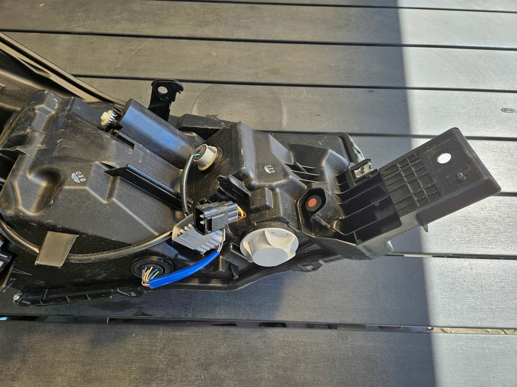 фото №10, Subaru forester v лампа full led левый перед