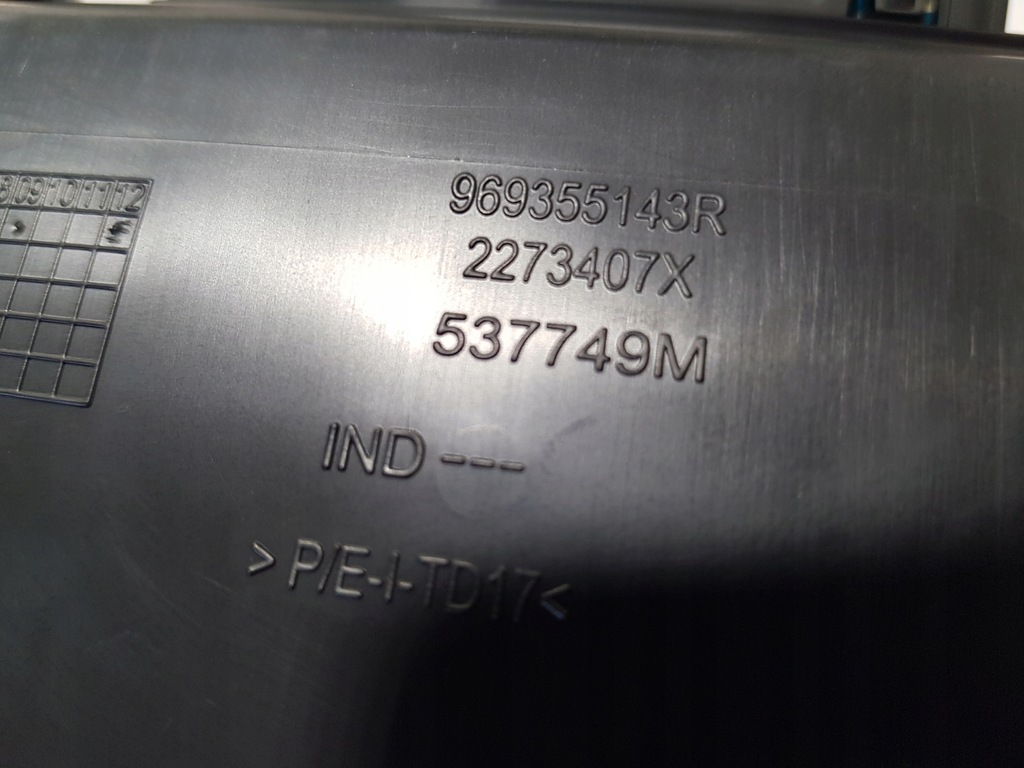 фото №10, Рамка середнього тунель renault zoe тунель середній usb