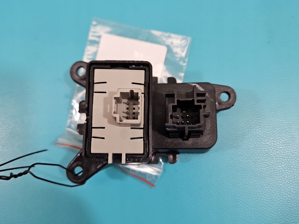 фото №3, Переключатель renault captur i 255502964r