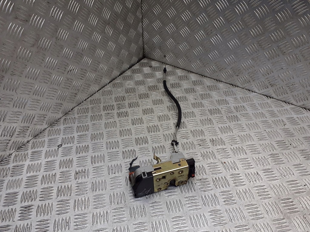 фото №1, Замок двері правий задній peugeot 307 4pin