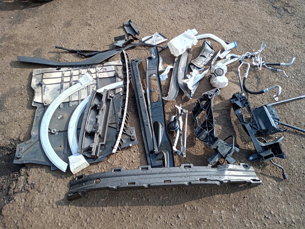 фото №15, Капот бампер крила лампи pas радіатор audi q5 ii 80a