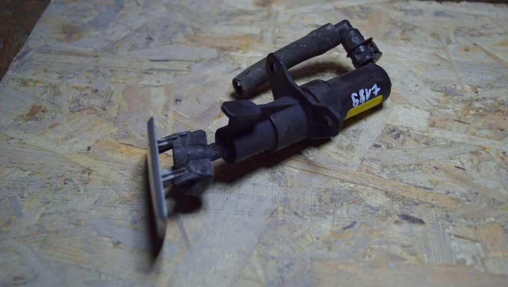 фото №9, Skoda octavia ii омыватель лампы левый ł189