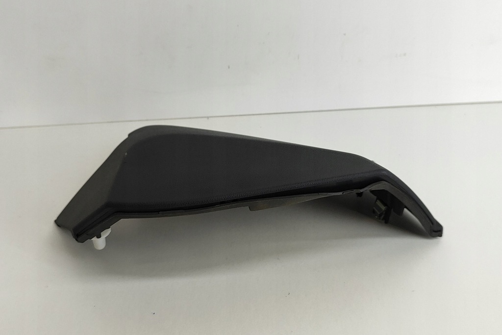 фото №5, Audi e-tron gt приборная панель приборная левая сторона молдинг отделочная 4j3857175