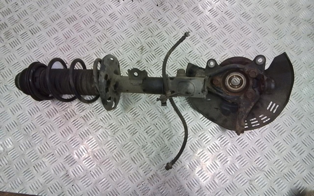 фото №5, Toyota yaris cross mcperson левый поворотный кулак