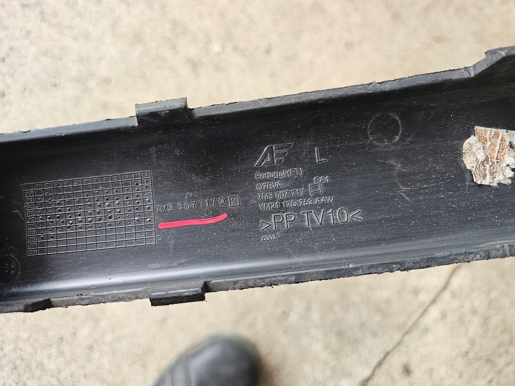 фото №10, Volkswagen sharan i молдинг бампера ліва перед pod pdc 7m3807717d