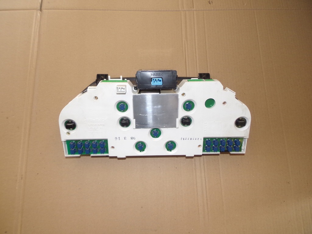 фото №4, Счетчик 9148926 volvo s70 v70 c70 2.5 b 96-00r.