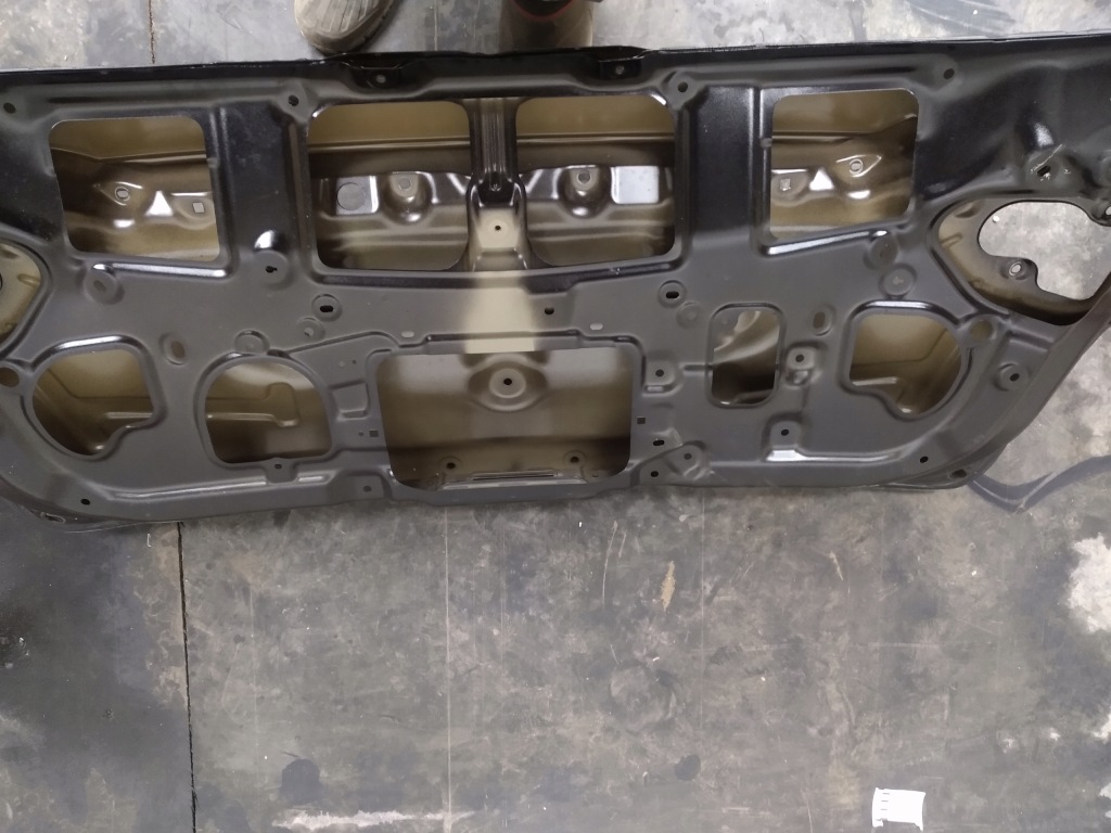 Hyundai i40 универсал - крышка багажника задняя черная Доставка