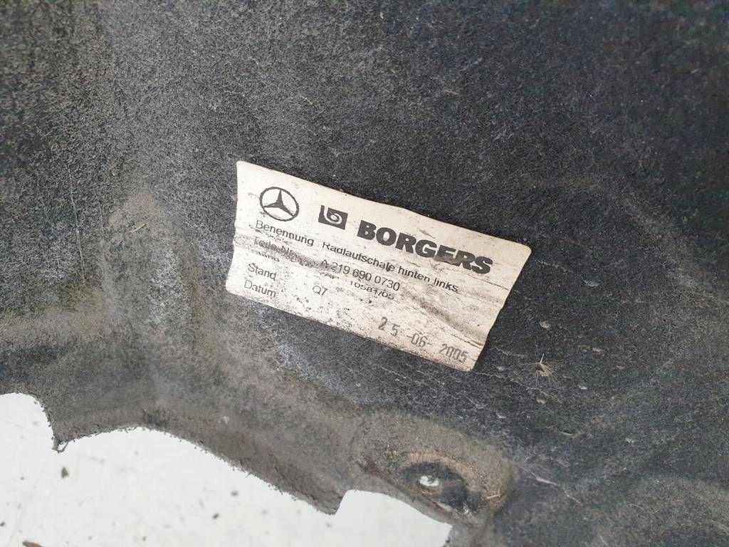 фото №5, Mercedes cls 500 i c219 w219 05r подкрылок левый задняя