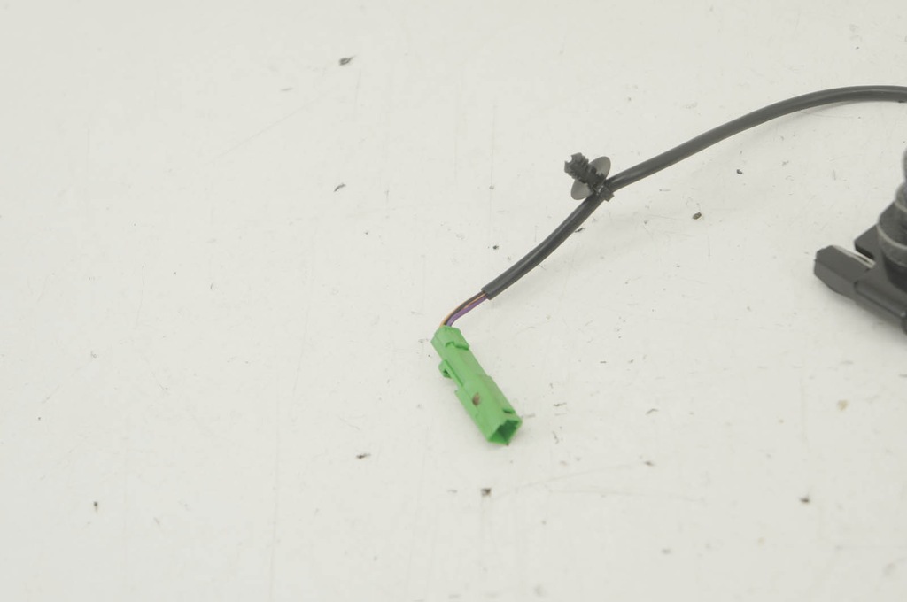 фото №4, Gj140 volvo v90 s90 замок поперечина правый перед