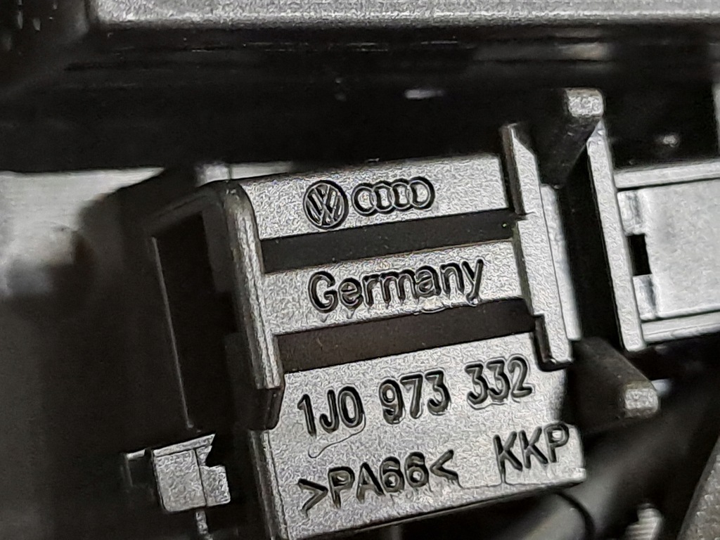 фото №14, Лампа салону освітлення кабіни czarna sos seat arona fr lift 2024r