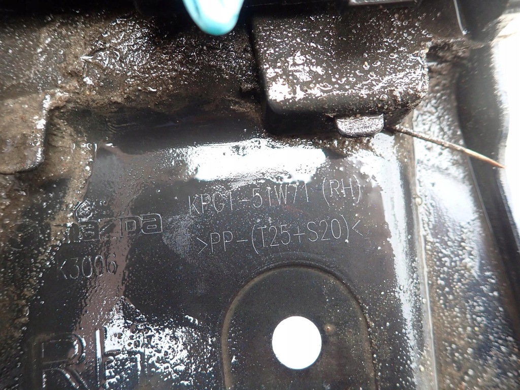 фото №16, Mazda cx-5 ii 2 lift 21- молдинг накладка правий перед