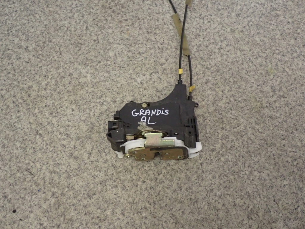 фото №5, Mitsubishi grandis 03-11 замок дверь задний левый