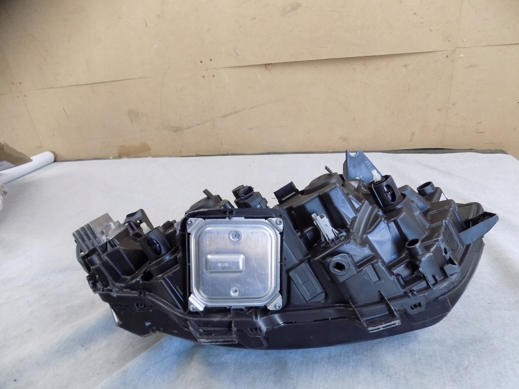 фото №13, Renault koleos 2 ii лампа led левый левая фара 260600731r 90202912 0rg