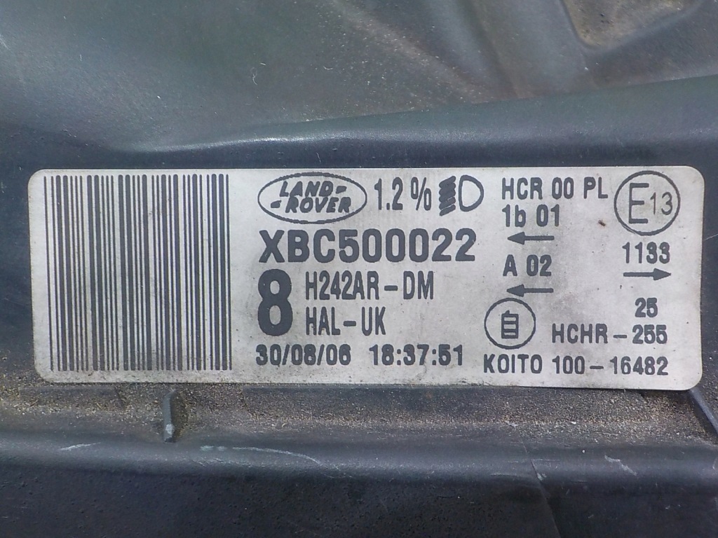 фото №8, Land rover discovery iii 3 2.7 tdv6 07r 5d лампа правая перед xbc500022