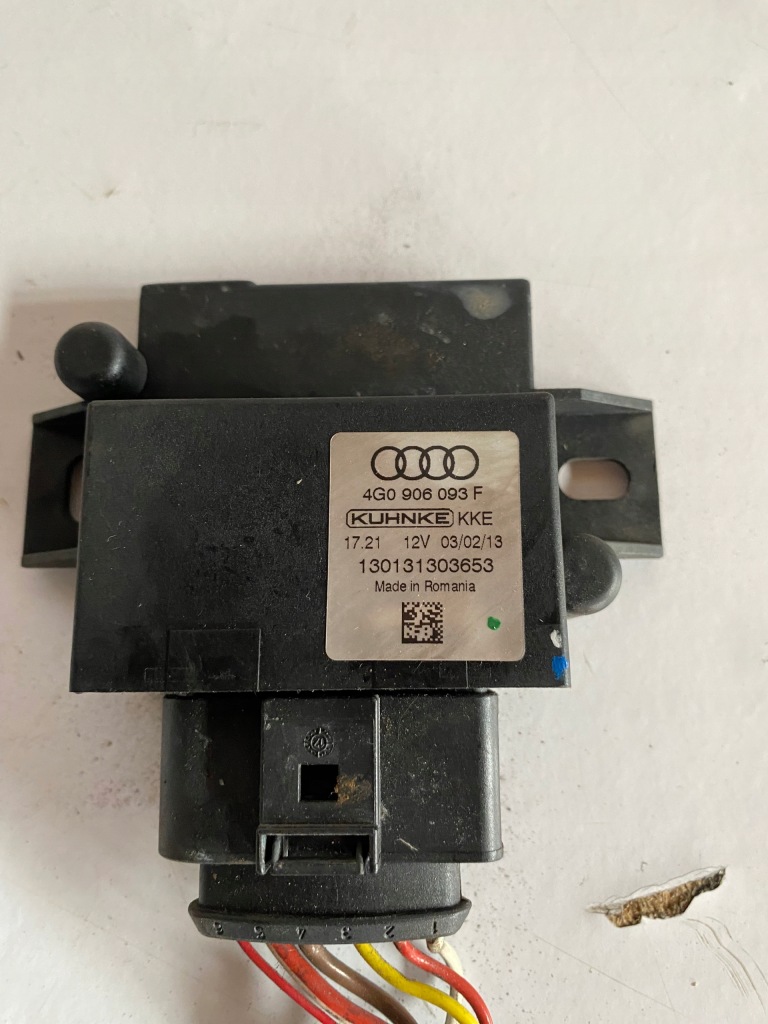 Купить Модуль насоса топливной  4g0906093f audi a6 c7 10-15