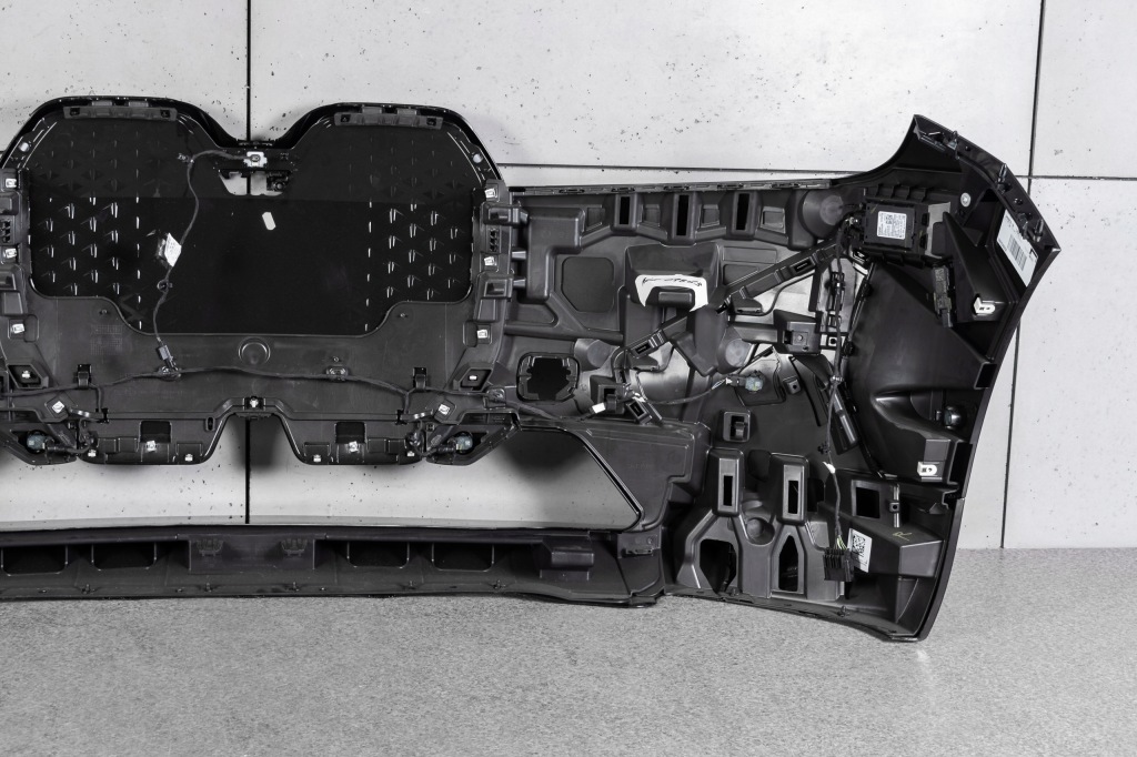 фото №14, Bmw ix i20 бампер передній перед датчики m-pakiet black sapphire 475