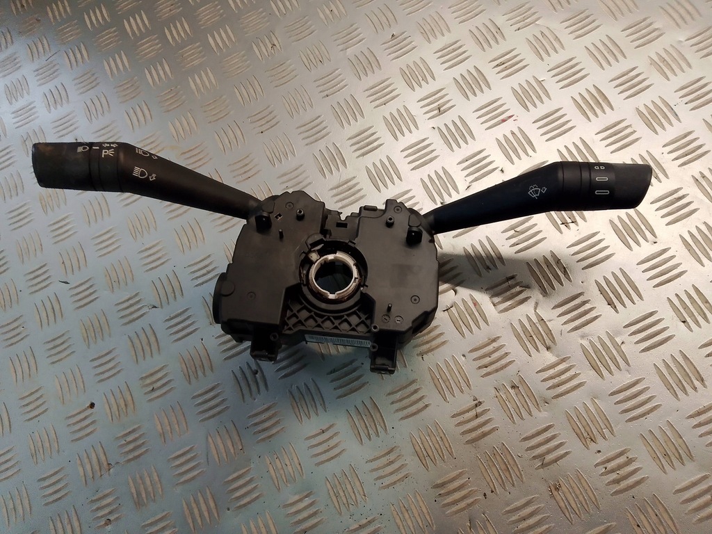 фото №1, Fiat 500 перемикач комбінований 86261040