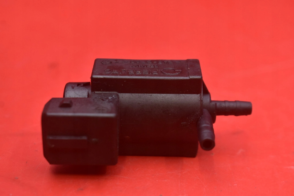 Клапан вакууму 1742712 bmw e60 e61 3.0 d 231 km 03-07 в Україні