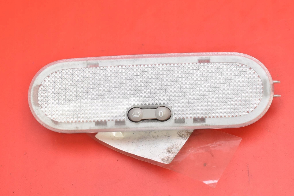 фото №1, Лампа освітлення салону перед 8200074362 dacia dokker lift 17-21