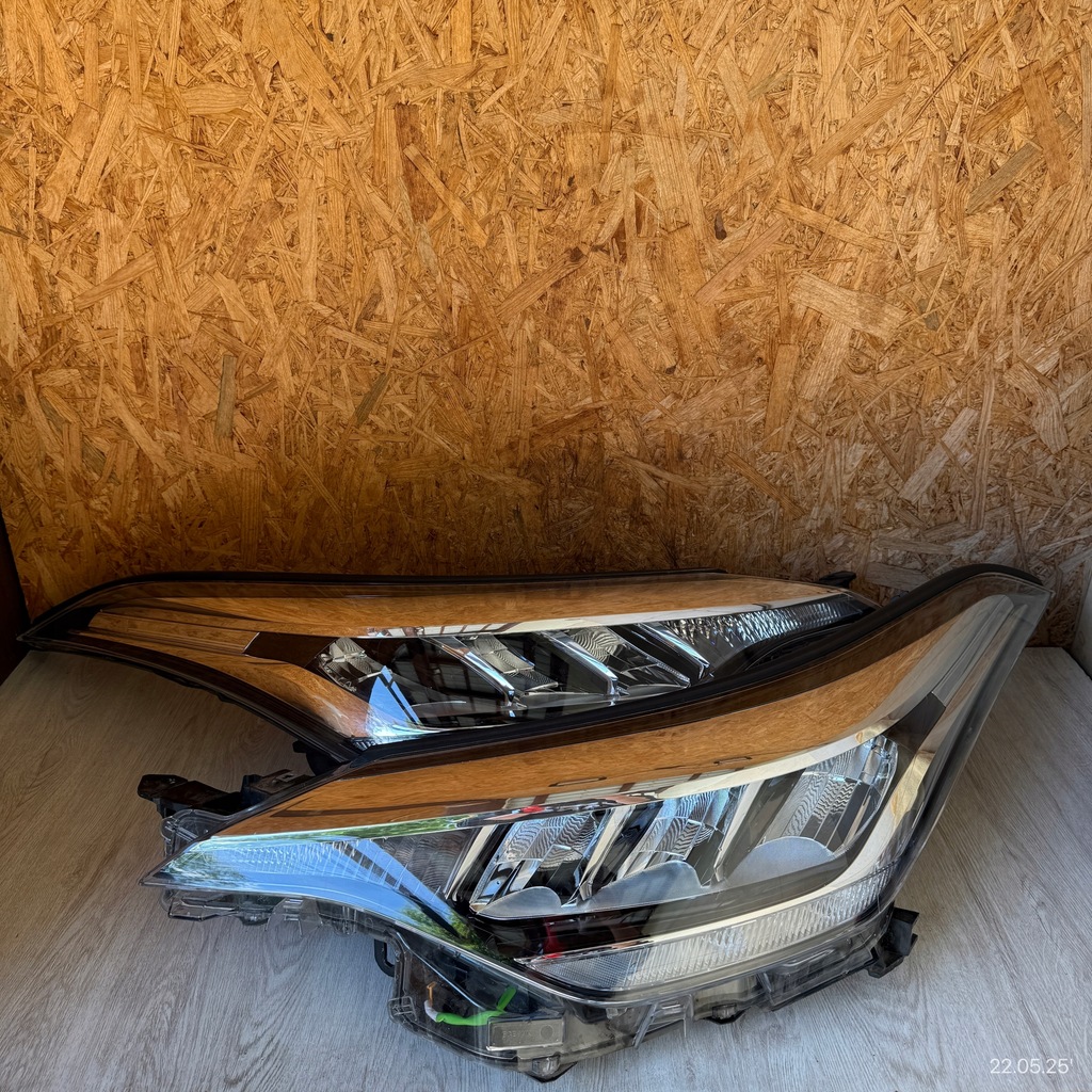 фото №1, Лампа ліва права лампи передні toyota chr c-hr i lift 2023 rok