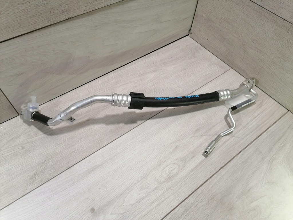 фото №1, Audi a4 s4 шланг кондиционер 8w1816740