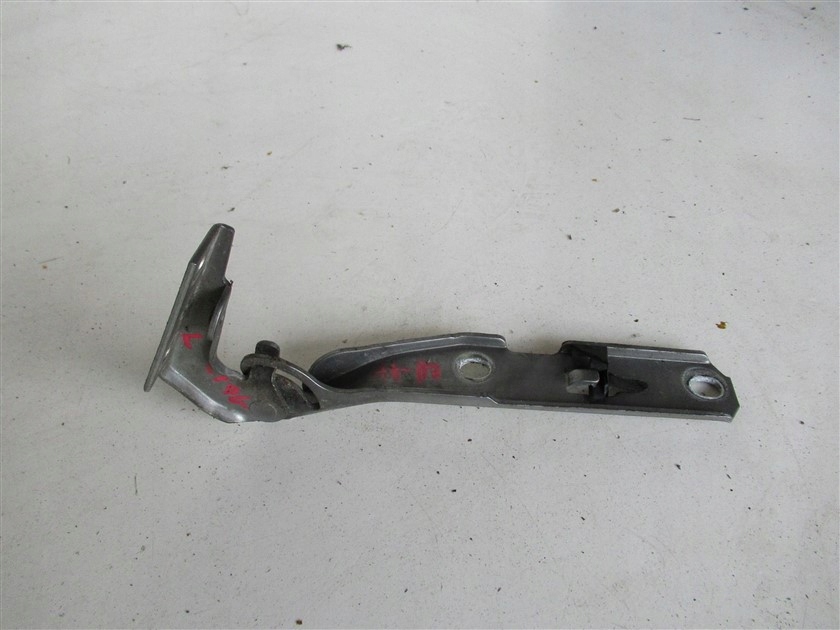 фото №1, Петля капот лівий audi a4 b7 2004-2007 rok