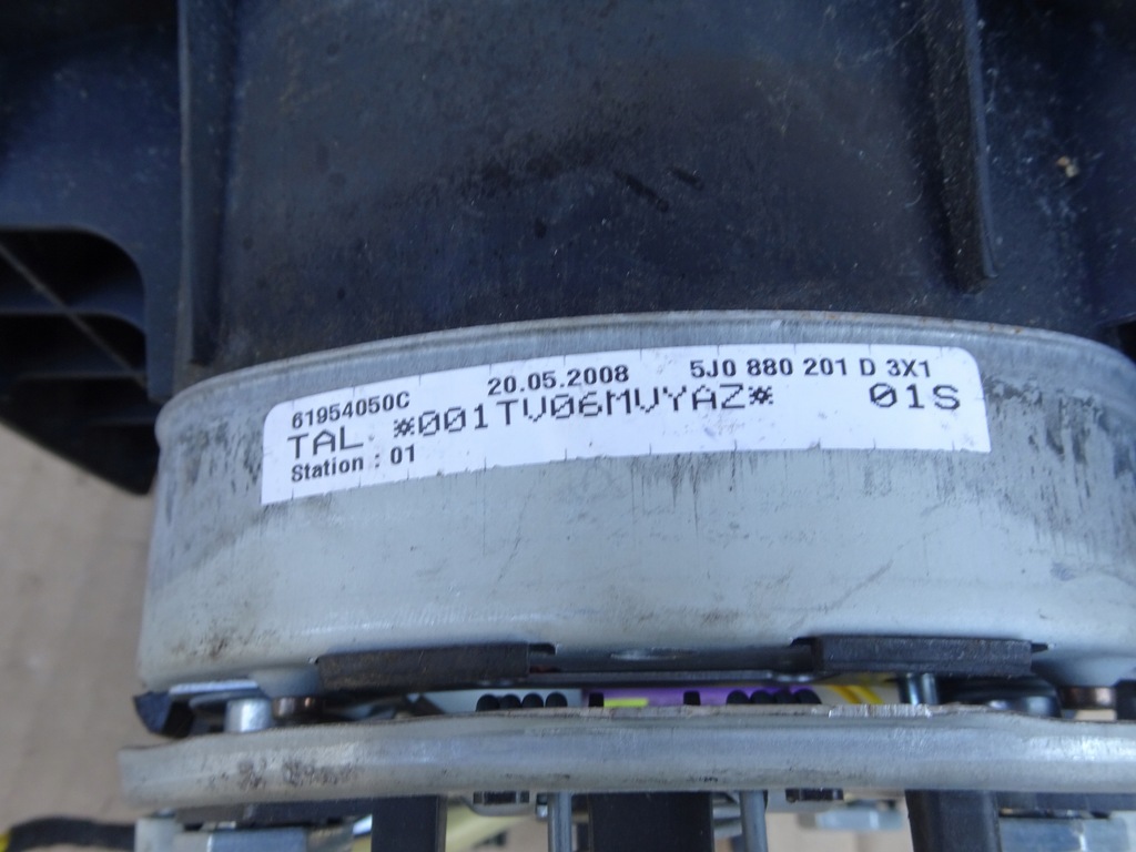 фото №7, Skoda fabia ii roomster подушка водителя подушка безопасности 5j0880201d