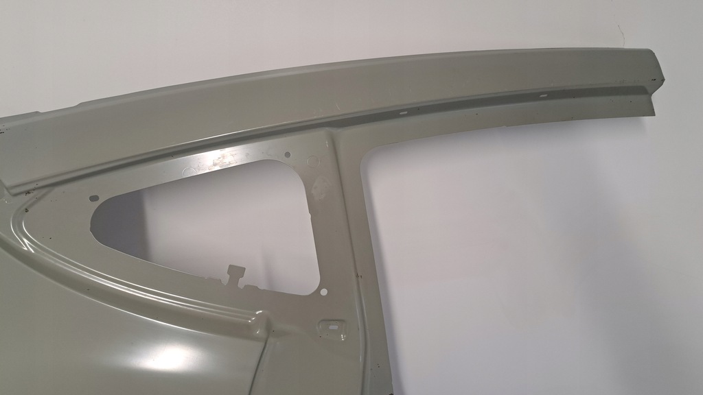 фото №11, Крила правий задня tesla model 3