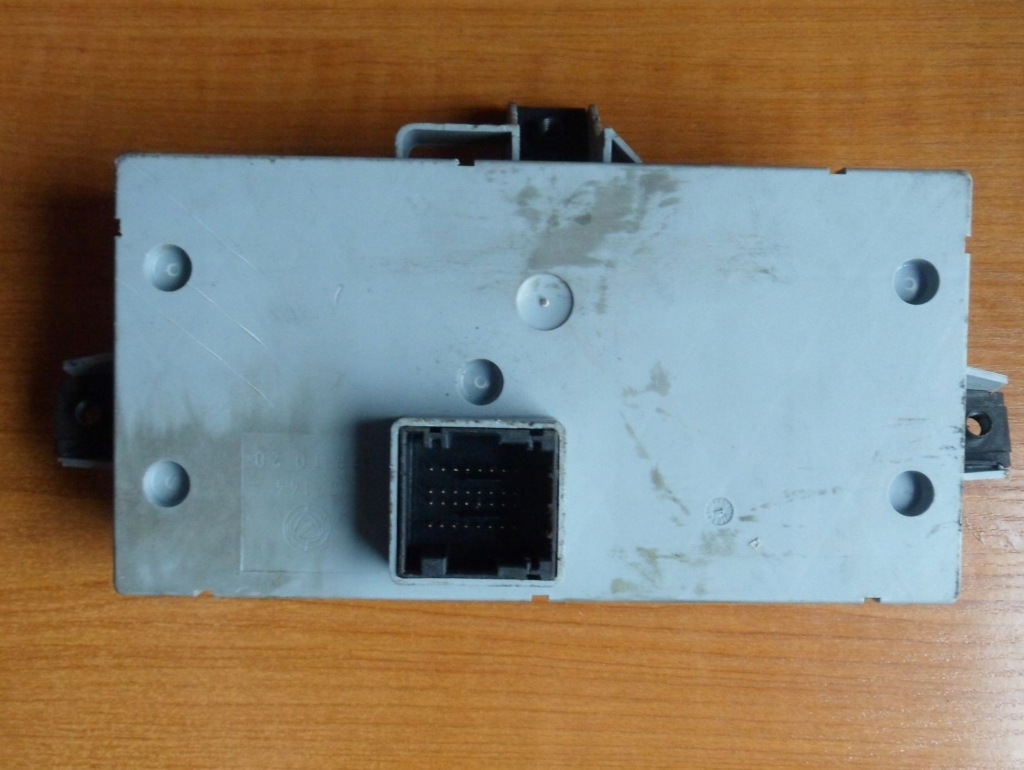 Бортовий комп'ютер кузов bcm bsi fiat idea 51774585 програмування Оригінал