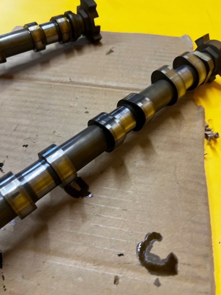 фото №9, Комплект валы распределительного вала всасывающий выпускной citroen peugeot 1.6 thp 5g01 10fjcc