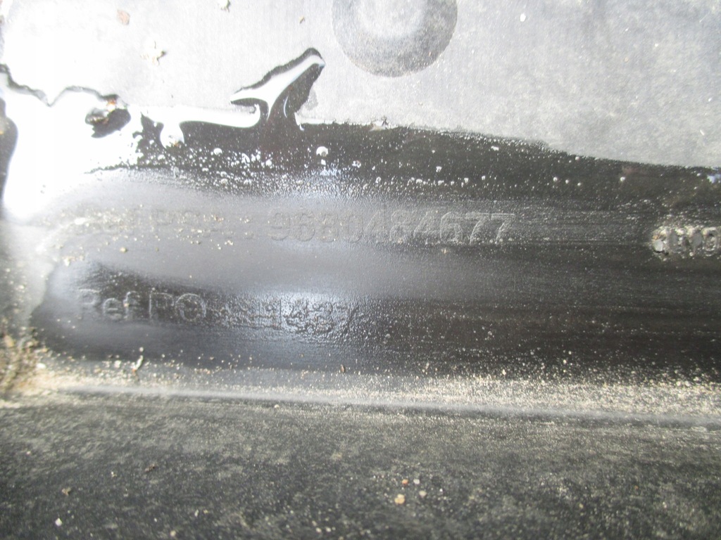 фото №11, Бампер перед передний peugeot 308 07-