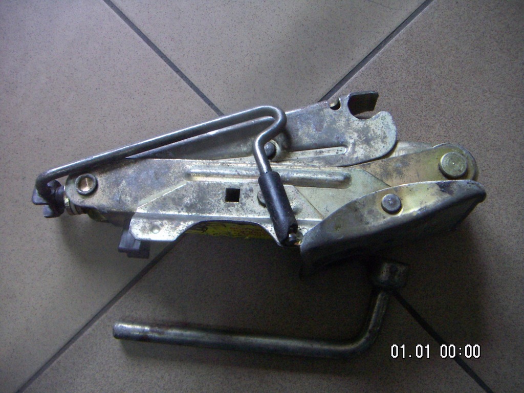 фото №1, Домкрат підйомник volvo c70 + ключ do kół - оригінал - 3536293