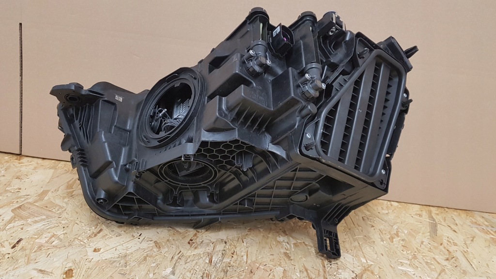 Фара перед правый  audi q3 83a full led matrix с Разборки