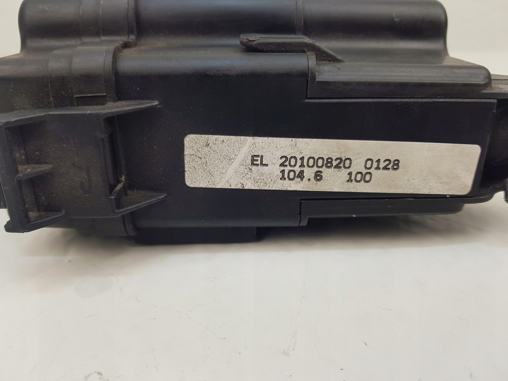 фото №4, Hyundai ix35 коробка przekaźnikó оригинальная