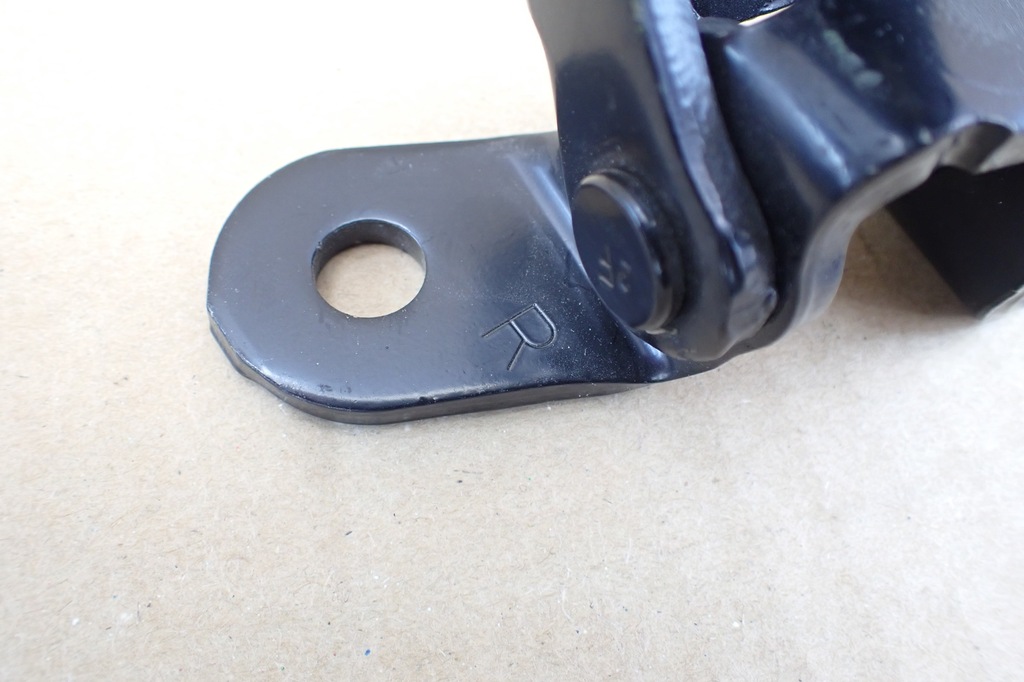 фото №6, Петля верхний дверь правый перед corolla camry j200 land cruiser 07-15