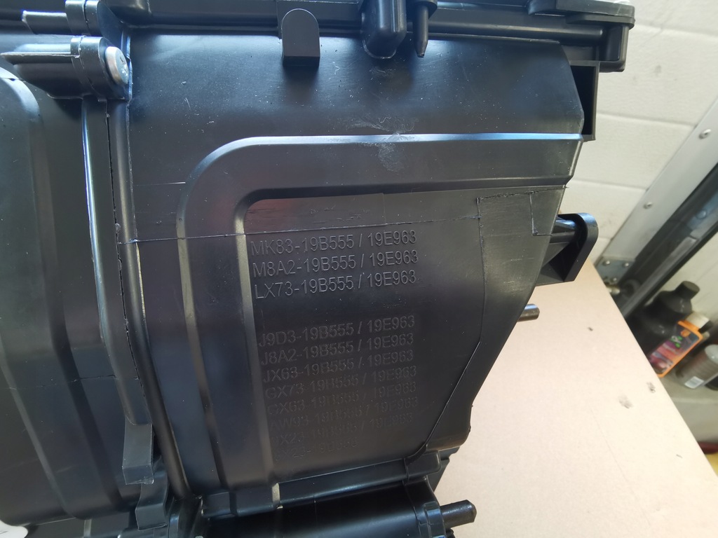 фото №12, Range rover velar - обігрівач комплектна