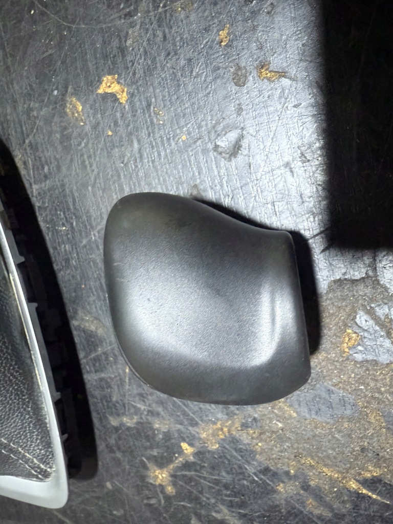 фото №7, Opel crossland x 1.2 thp 6 передач ручка чехол переключения передач 565537081