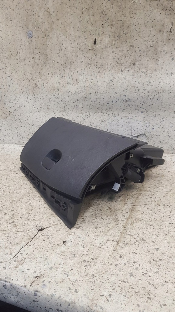 фото №3, Бардачок renault megane iii 681080008r