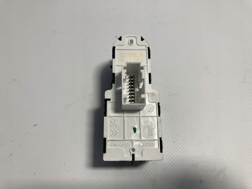 фото №2, Переключатель управление окон opel combo e 18-