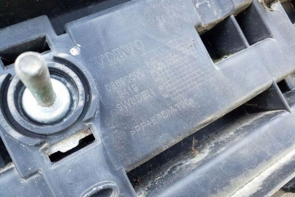 фото №9, Бампер задний volvo xc90 i 08620600 2.4l дизель 120kw 2003