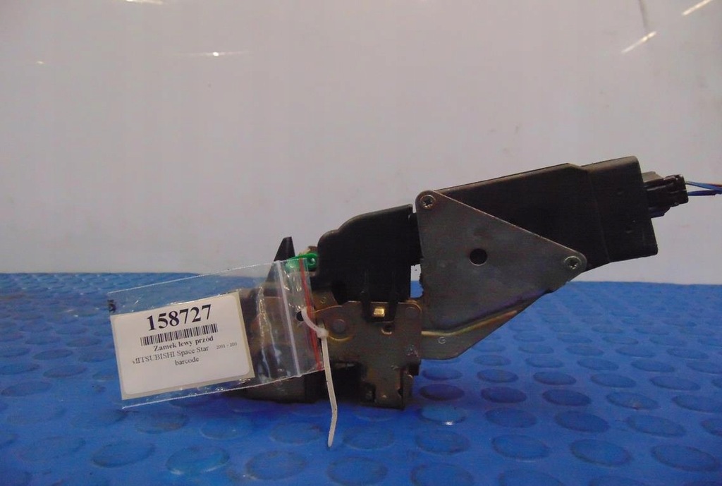 фото №3, Mitsubishi space star i lift замок левый перед