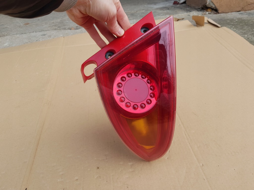 фото №9, Seat leon ii 05- левая задняя лампа оригинал 1p0945111d состояние bdb