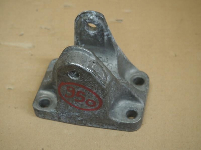 фото №2, Кронштейн кронштейн двигателя mini countryman r60 9804893