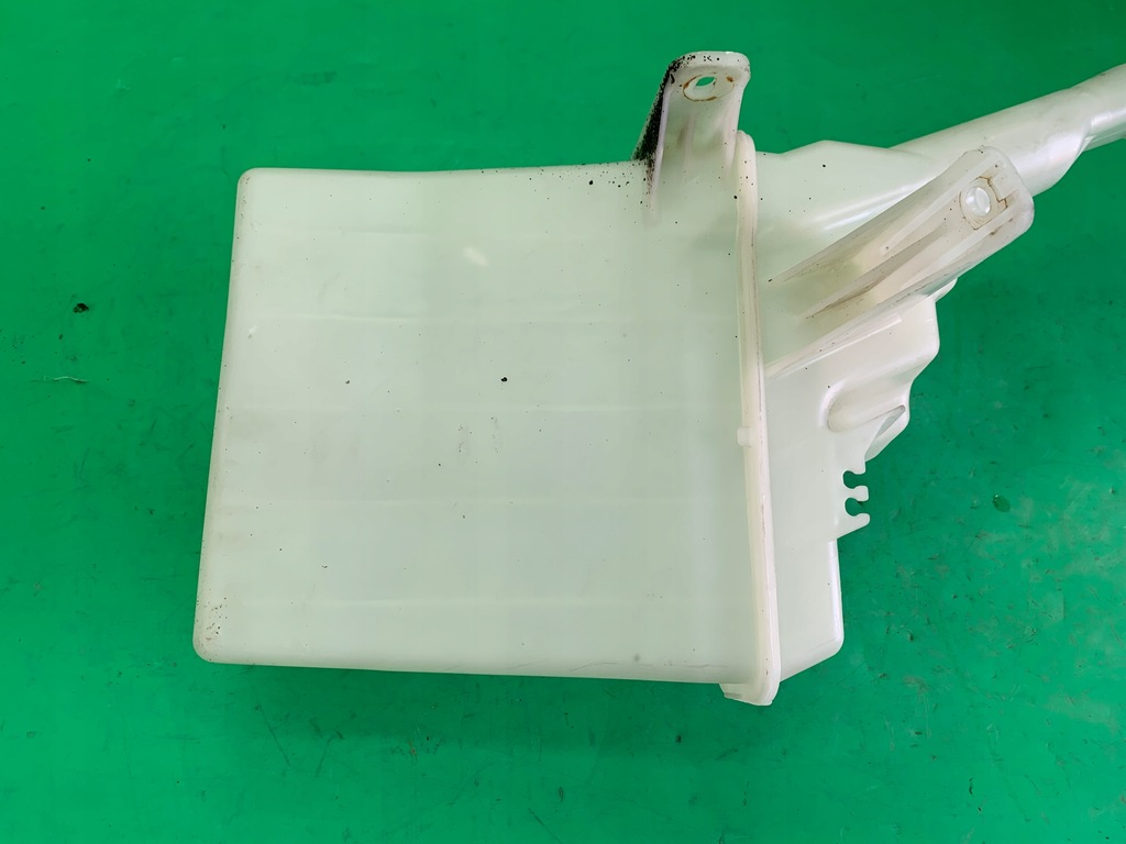 фото №10, Бачок жидкость do омывателя помпа 98510-2j000 hyundai i20 i 08- eu