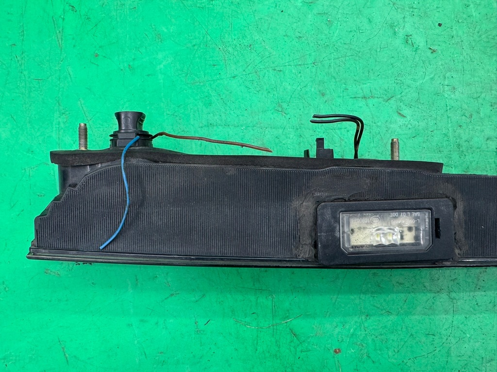 фото №9, Лампа задняя средняя w крышка накладка микровыключатель bmw 7 e65 e66 01-05 europa