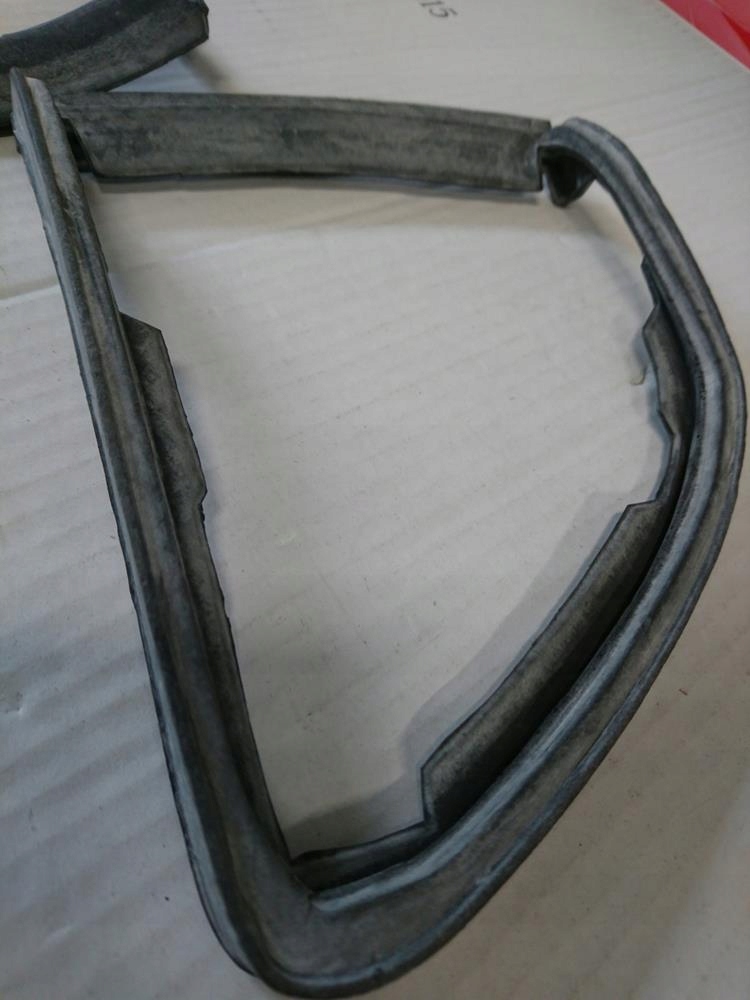 Прокладка передний поворотник поворотник 107 eu Недорого